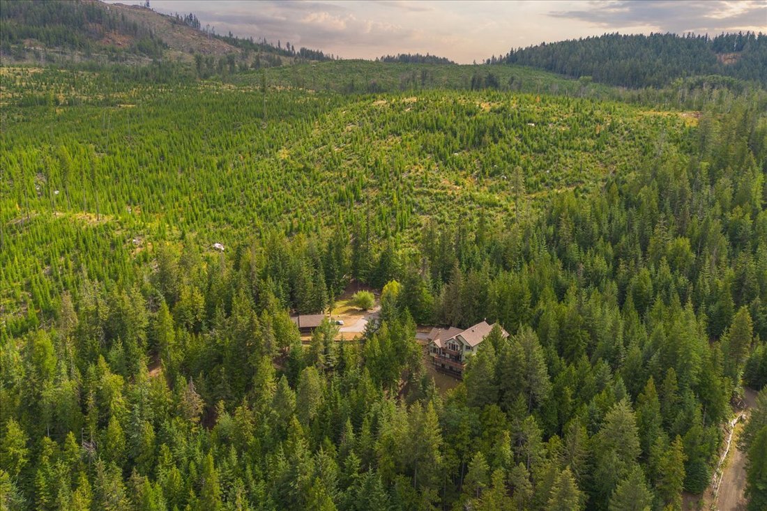 House in Sagle, Idaho, United States 4 - 15608037