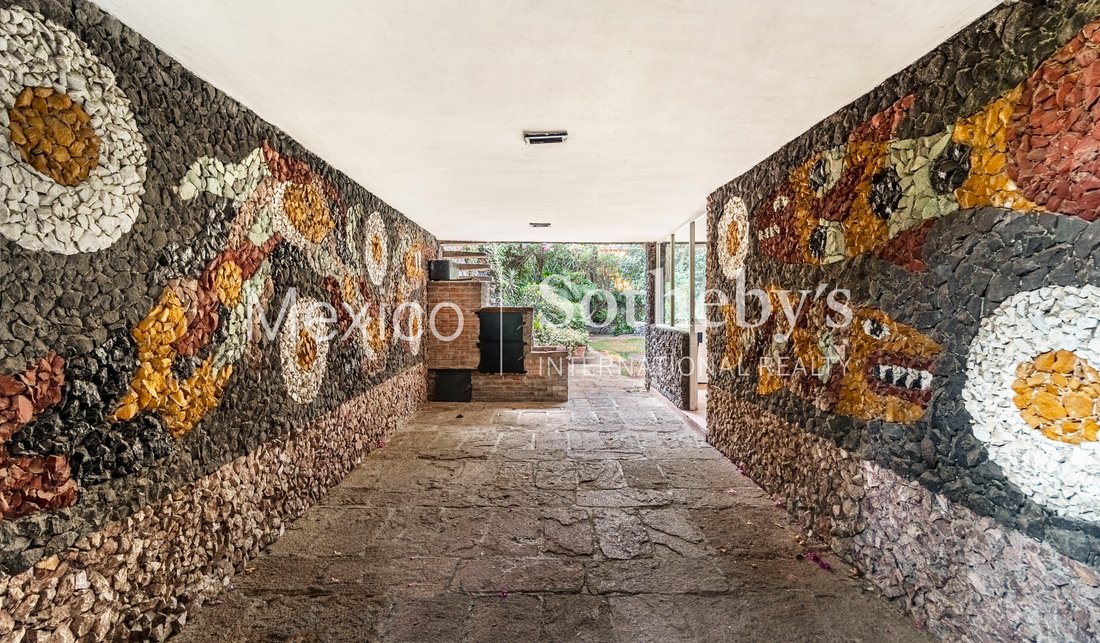 Mexico City, Mexico 5 - 15610678