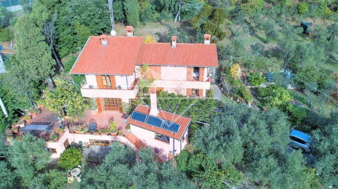 Villa in Fosdinovo, Tuscany, Italy 5 - 15608375