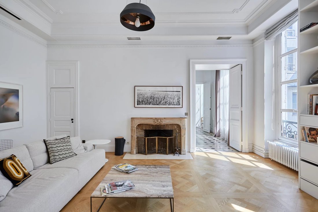 Wohnung in Saint Thomas d'Aquin, Paris 7e Arrondissement, Paris 3 - 13236454