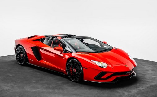 2021 Lamborghini Aventador  in Dubai, United Arab Emirates 1