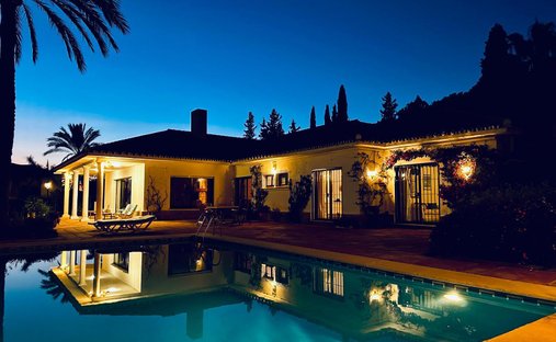 Villa in Elviria-Cabopino, Marbella, Spain 1