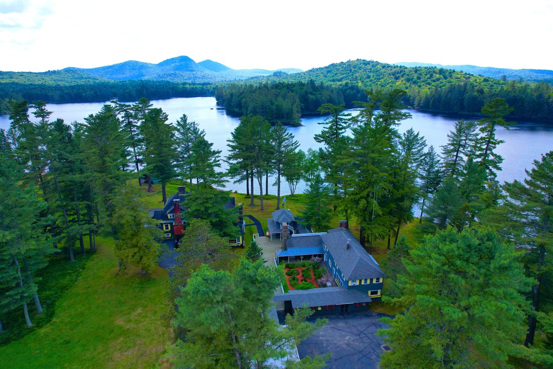 Long Lake, New York, United States 4 - 15606227