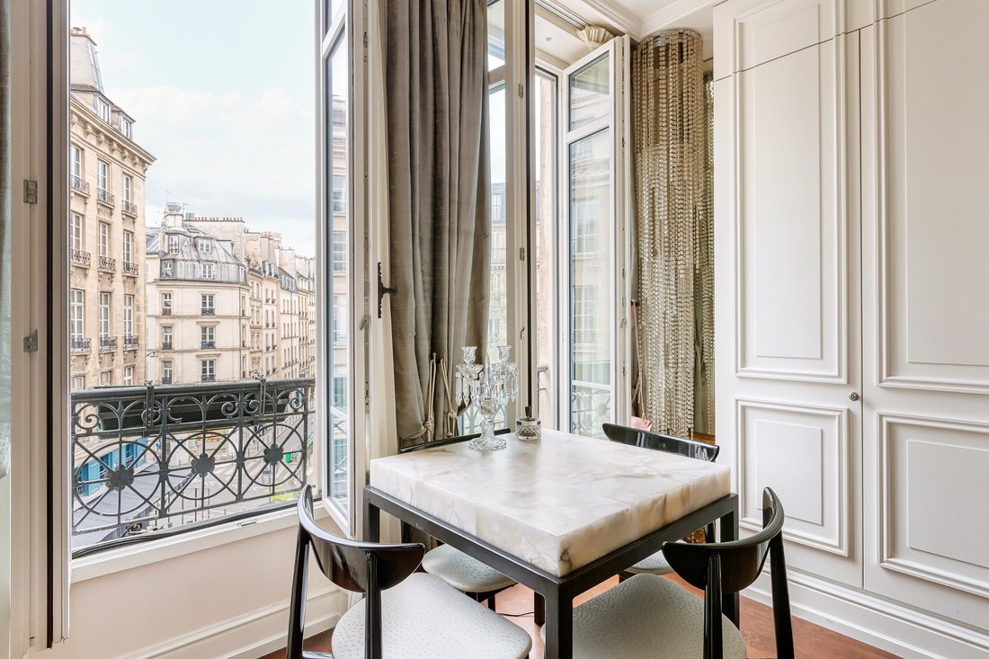 Apartment in Odéon, Paris 6e Arrondissement, Paris 5 - 15610037