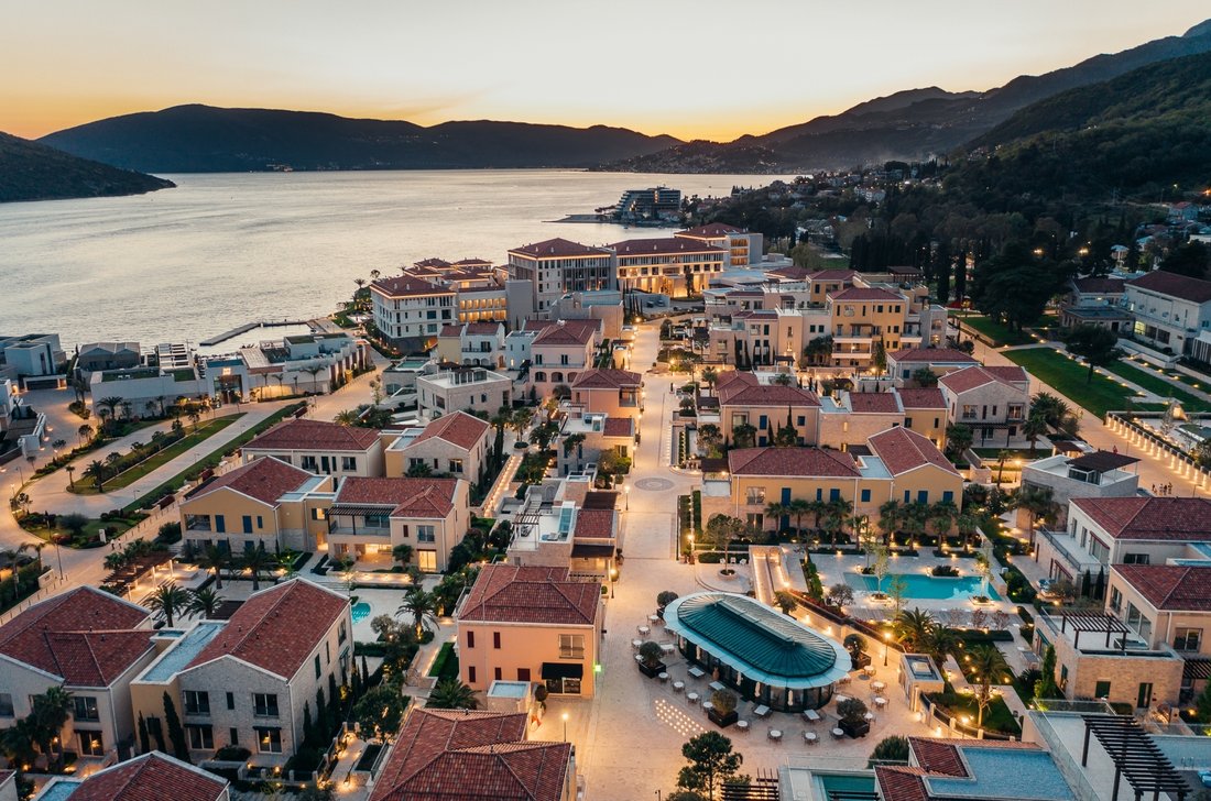Herceg Novi, Herceg Novi Municipality, Montenegro 2 - 15606980