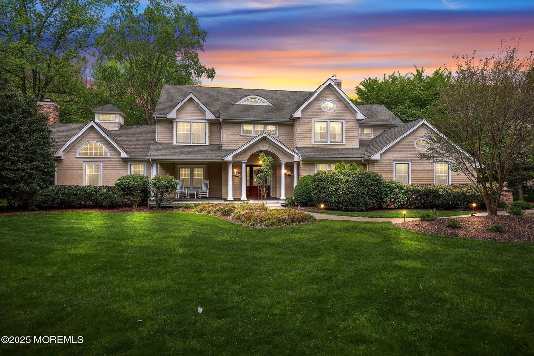 House in Marlboro Township, New Jersey, United States 1 - 15606617