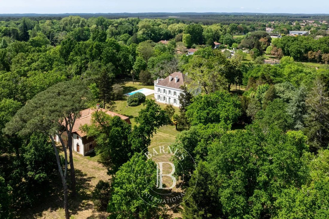 Estate in Linxe, Nouvelle-Aquitaine, France 3 - 15613146