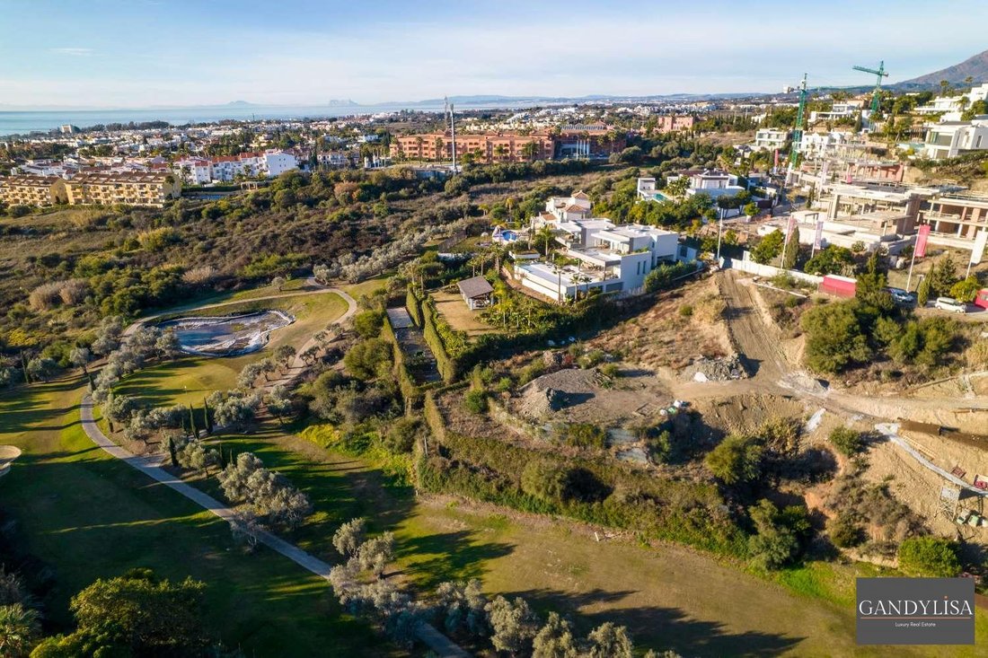 Land in Benahavis, Andalusia, Spain 1 - 15287067