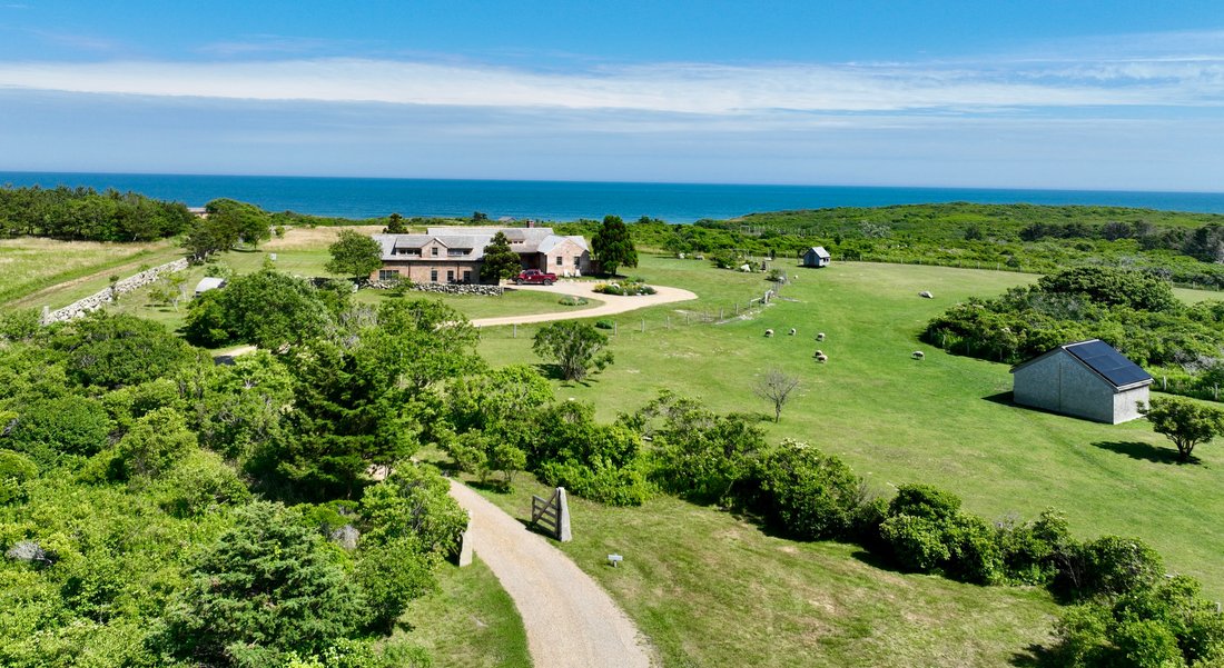 House in Chilmark, Massachusetts, United States 1 - 10373085