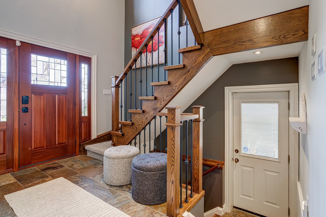 House in Mississauga, Ontario, Canada 4 - 15607155