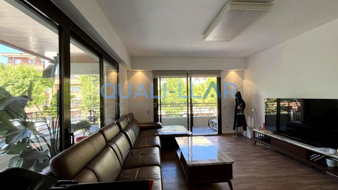 Apartment in Sant Feliu de Llobregat, Catalonia, Spain 5 - 15607097