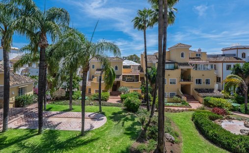 Appartamento a Guadalmina Alta, San Pedro de Alcántara, Spagna 1