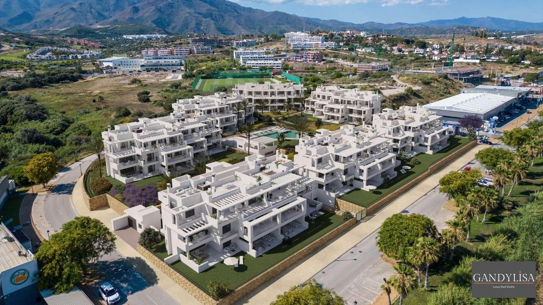 Appartamento a Estepona, Andalusia, Spagna 2 - 15214724