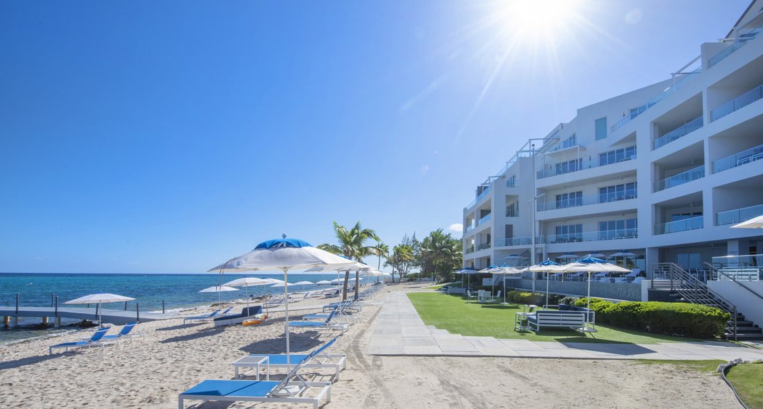 Apartment in Rum Point, North Side, Cayman Islands 1 - 15607103
