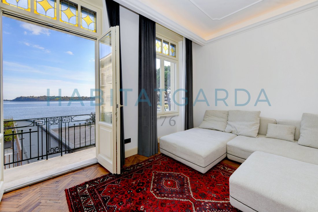 Apartment in Gardone Riviera, Lombardy, Italy 3 - 15609980