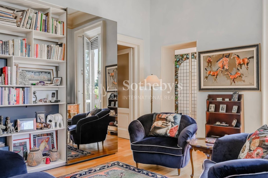 Appartement à Varèse, Lombardie, Italie 3 - 15606420