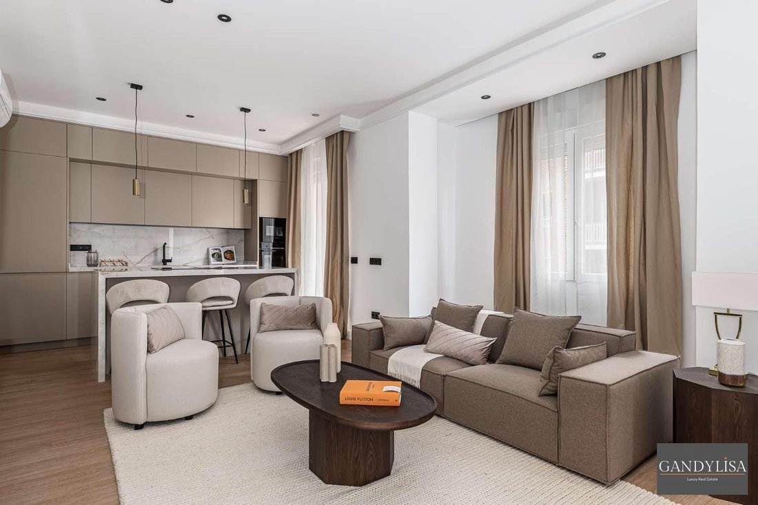 Apartment in Barrio Salamanca, Community of Madrid, Spain 1 - 15549672