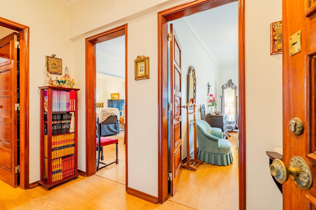 Apartment in Lumiar, Lisbon, Portugal 1 - 15613798