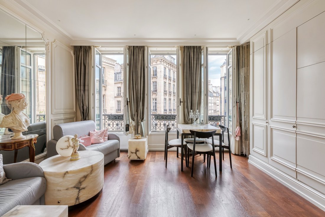 Apartment in Odéon, Paris 6e Arrondissement, Paris 3 - 15610037