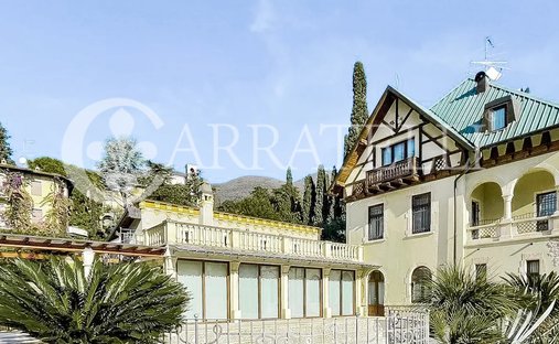 Villa a Gardone Riviera, Lombardia, Italia 1