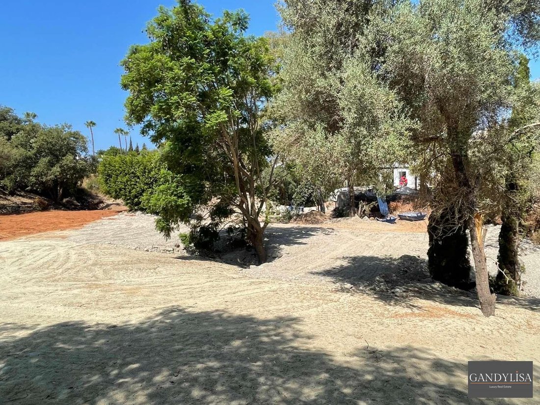 Land in Marbella, Andalusia, Spain 4 - 15284547