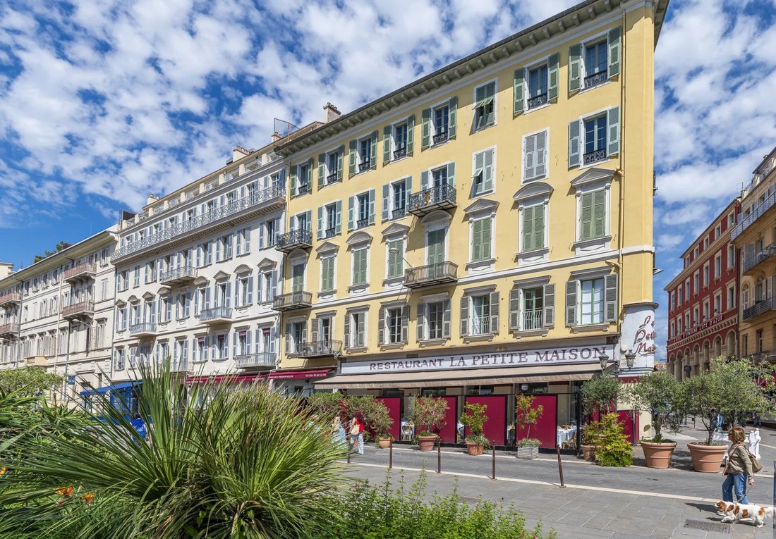 Apartment in Mazarin-Opéra-Bellegarde-Mairie, Aix-en-Provence, France 1 - 15605737