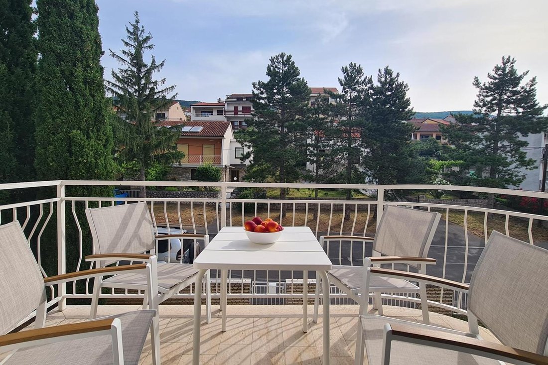 Villa in Grad Crikvenica, Primorje-Gorski Kotar County, Croatia 2 - 15609351