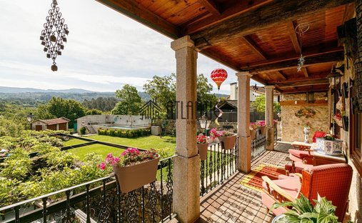 Villa in Mondariz, Galicia, Spain 1