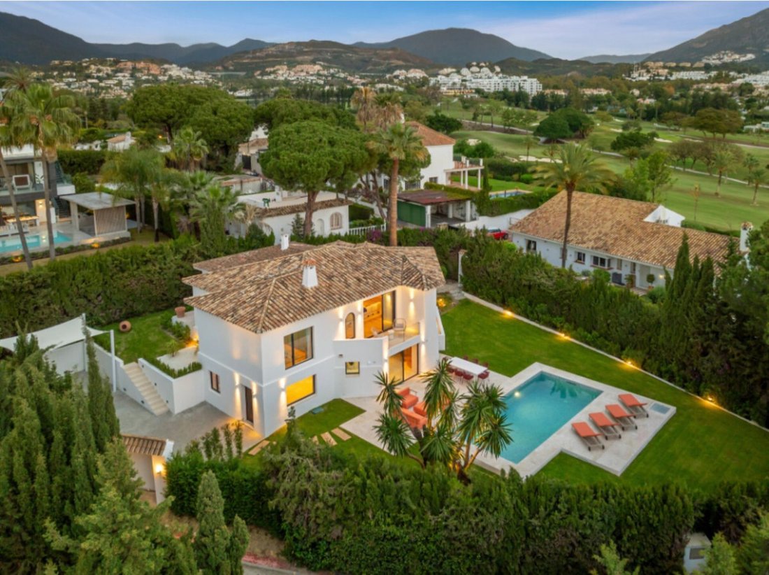 Villa in Puerto Banus, Marbella, Spain 1 - 15606061
