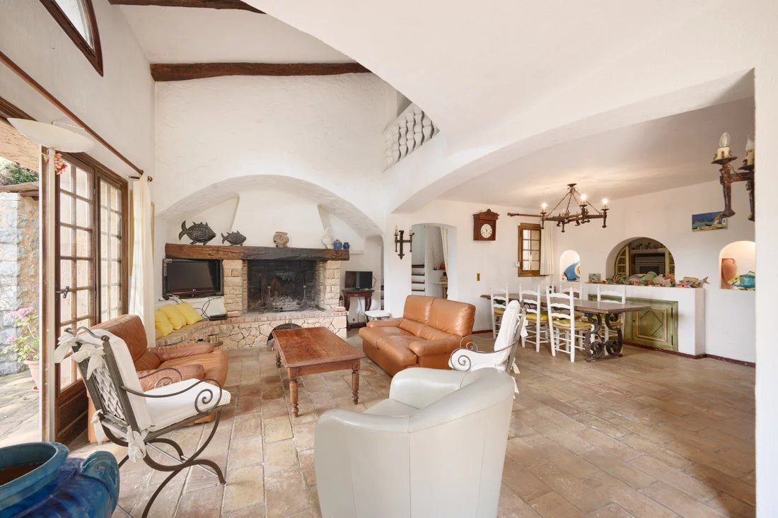 Estate in Saint-Vallier-de-Thiey, Provence-Alpes-Côte d'Azur, France 5 - 14574327