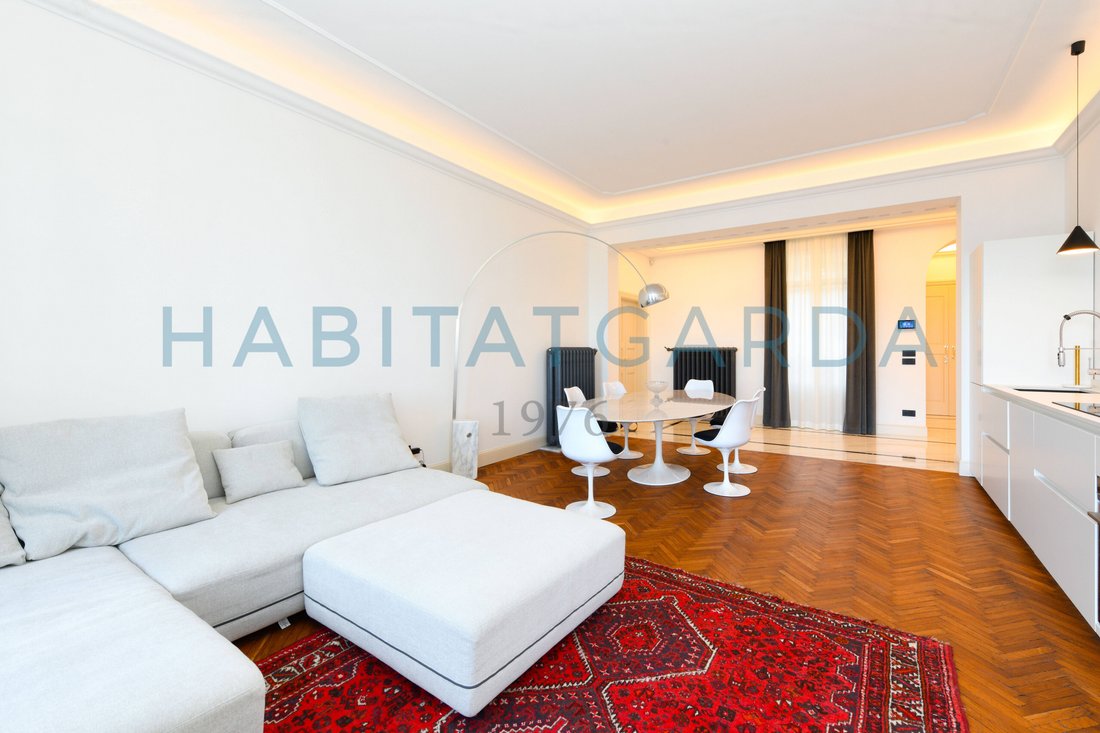 Apartment in Gardone Riviera, Lombardy, Italy 2 - 15609980