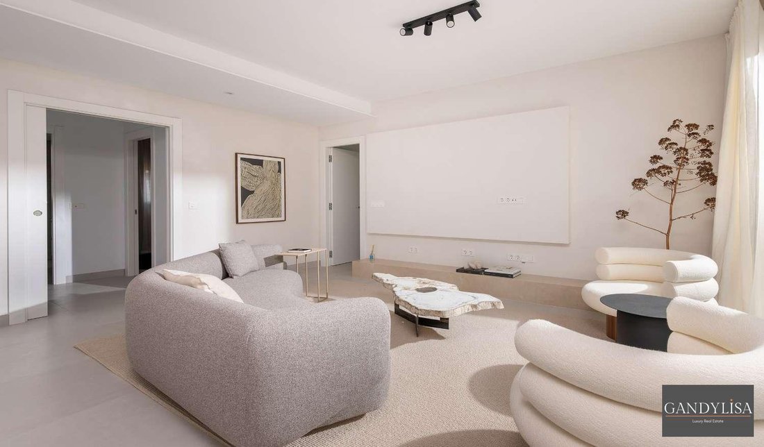 Apartment in Marbella, Andalusia, Spain 5 - 15549662