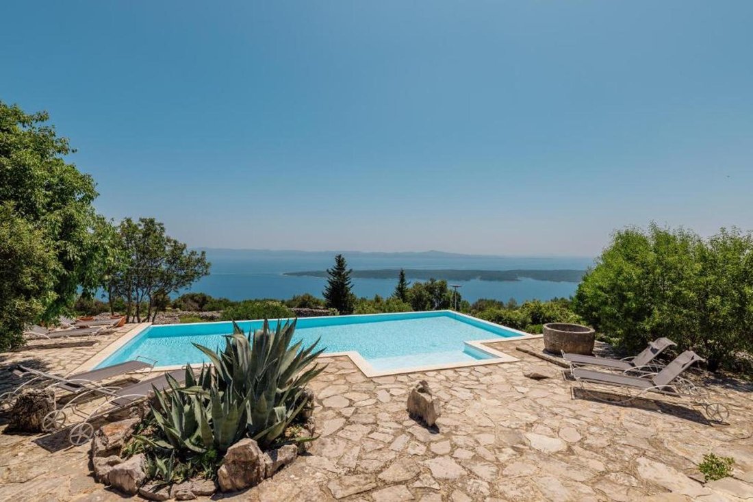 Villa in Humac, Split-Dalmatia County, Croatia 3 - 15609375