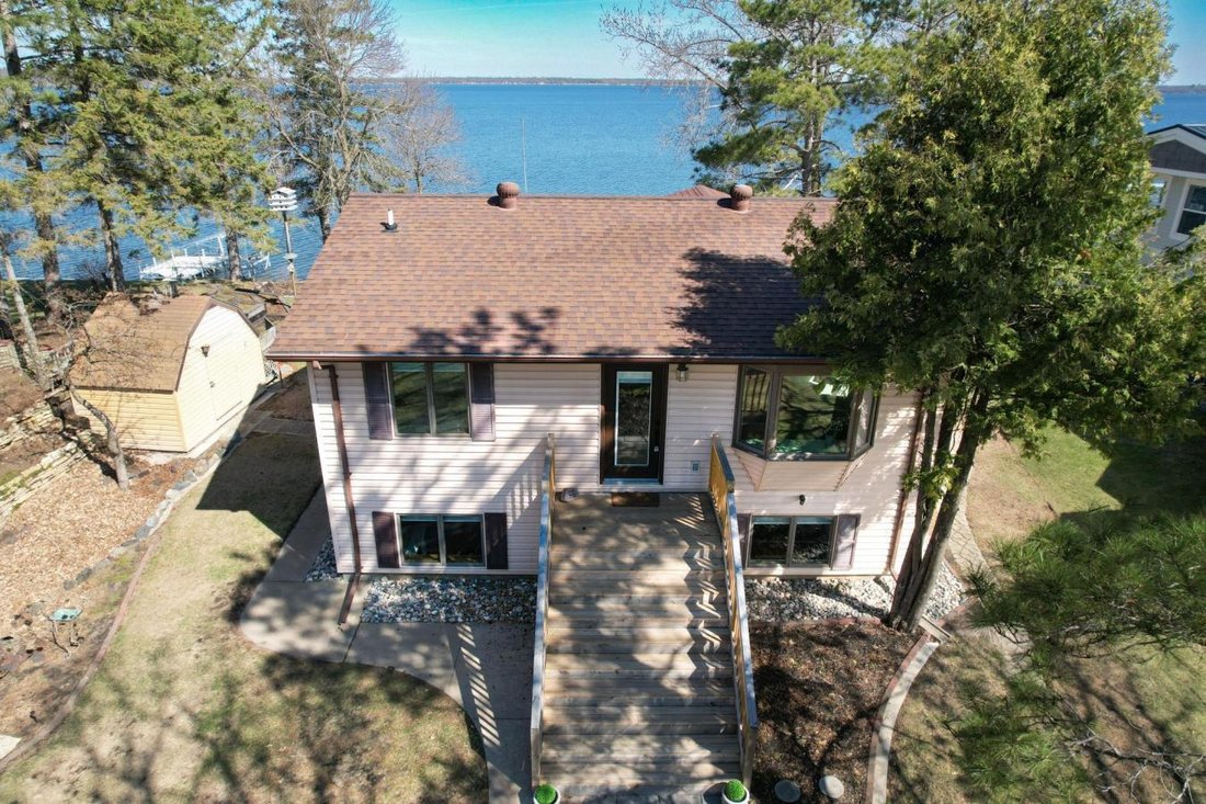 House in Perham, Minnesota, United States 1 - 15617114
