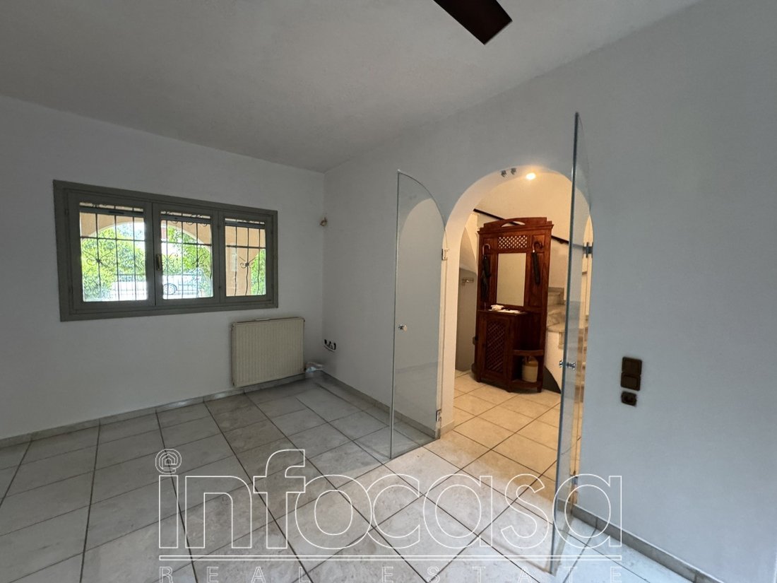 Apartment in North Athens, Attica, Greece 2 - 15481536