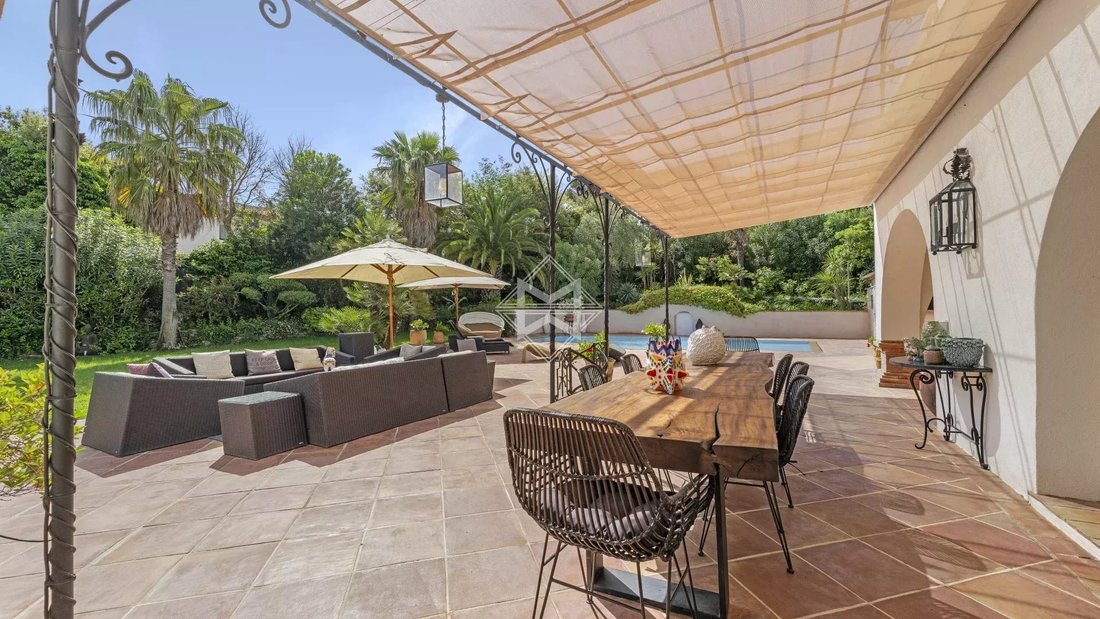 Villa in Ramatuelle, Provence-Alpes-Côte d'Azur, France 4 - 15524438