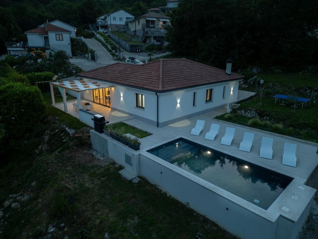 House in Grad Opatija, Primorje-Gorski Kotar County, Croatia 1 - 15609576