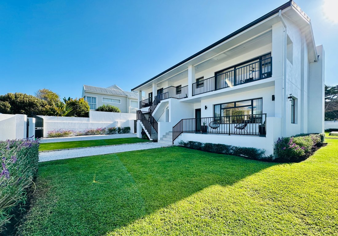 Country House in Overstrand Local Municipality, Western Cape, South Africa 4 - 15607581