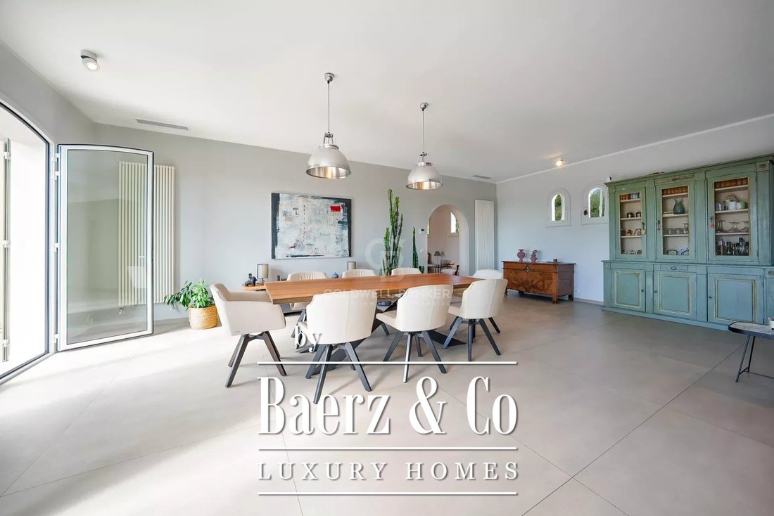Villa in Mougins, Provence-Alpes-Côte d'Azur, France 3 - 14663289