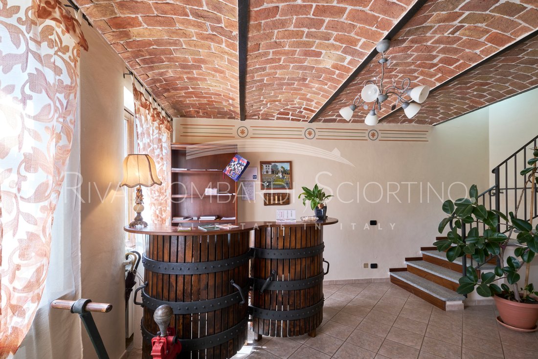 Villa in Cortanze, Piedmont, Italy 4 - 15606463