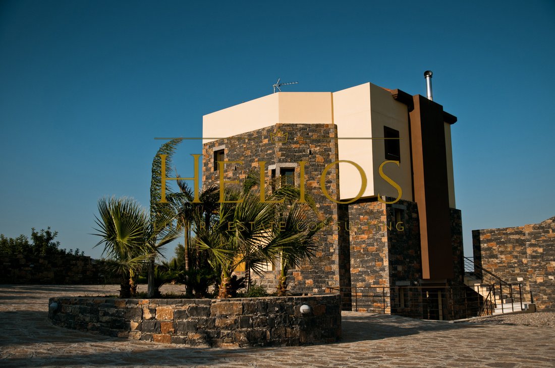 Villa in Community of Agios Nikolaos, Agios Nikolaos, Greece 2 - 15607105