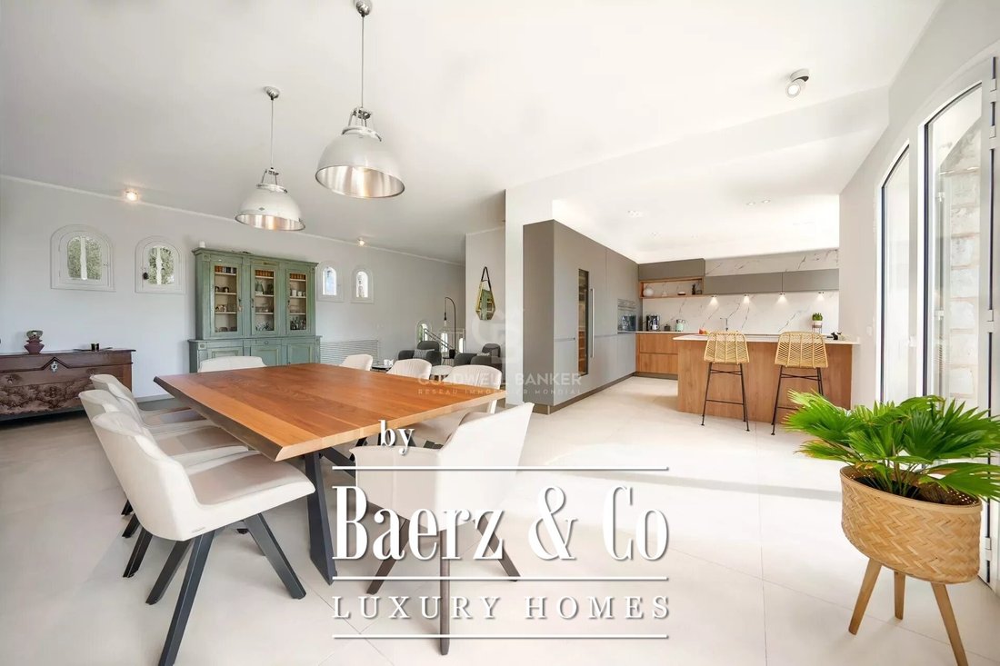 Villa in Mougins, Provence-Alpes-Côte d'Azur, France 4 - 14663289