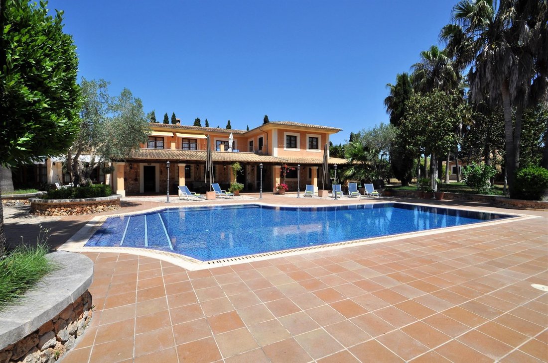 Country House in Sencelles, Balearic Islands, Spain 2 - 15608472