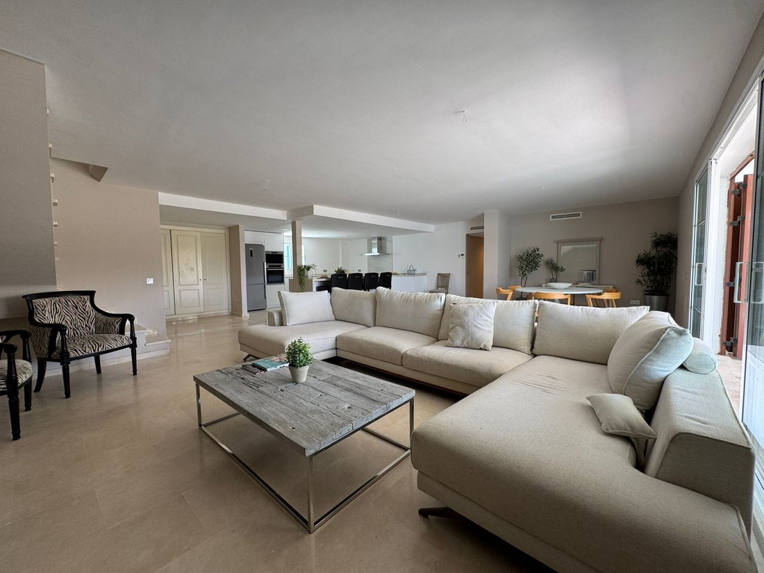 Penthouse in Sotogrande, San Roque, Andalusia 4 - 15606128