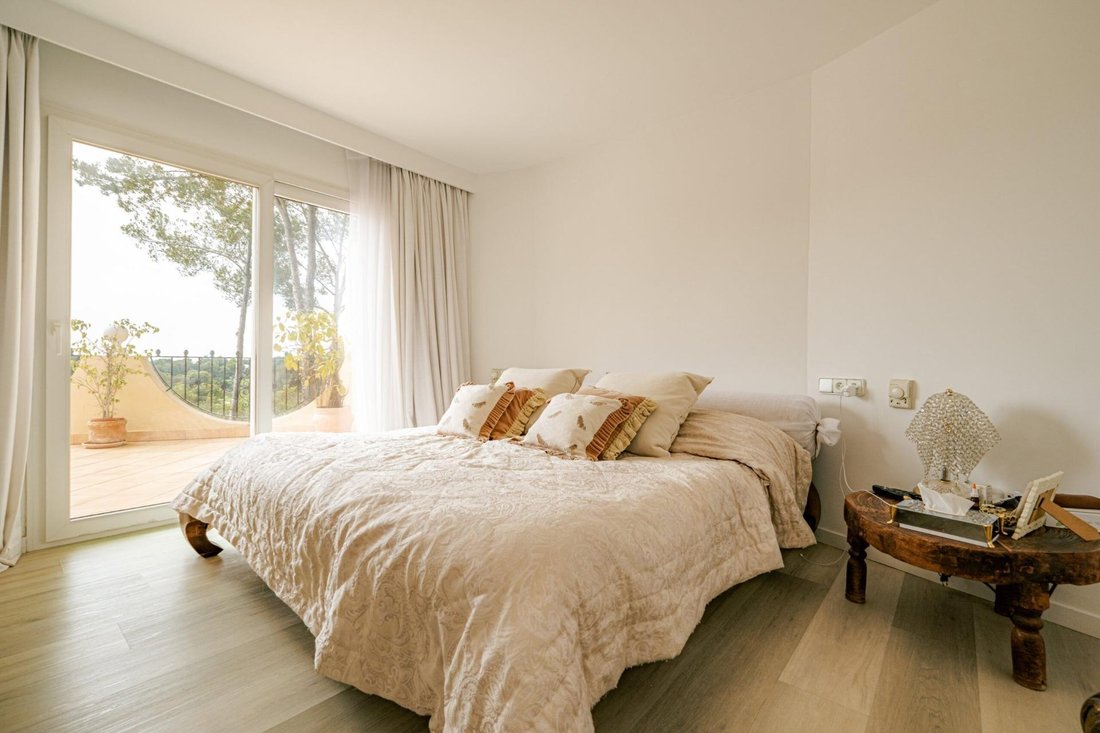 Villa in Portals Nous, Calvia, Balearic Islands 3 - 15609152