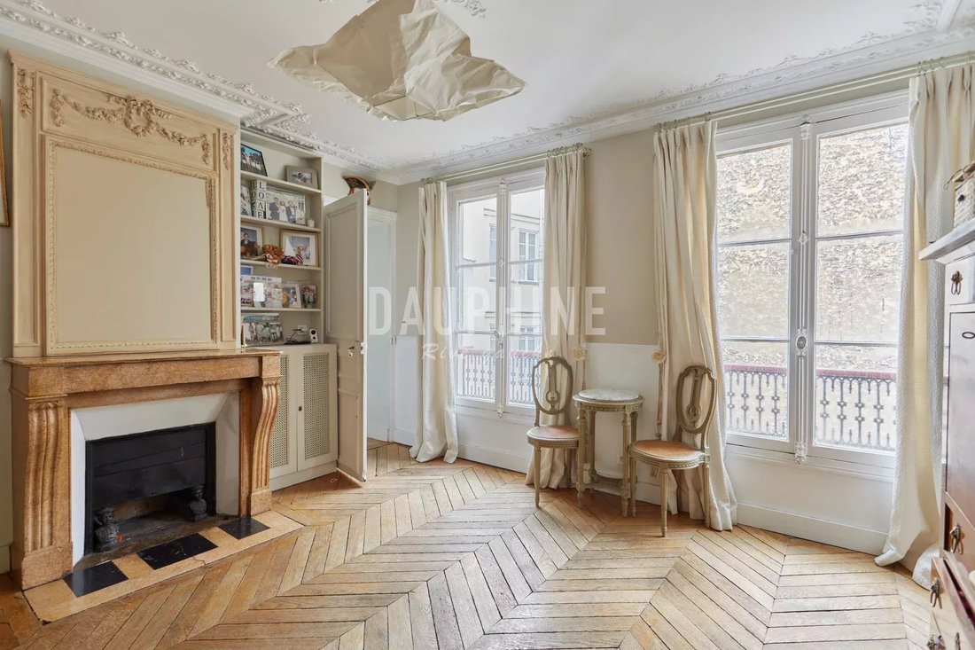 Apartment in Notre Dame des Champs, Paris 6e Arrondissement, Paris 1 - 15615669