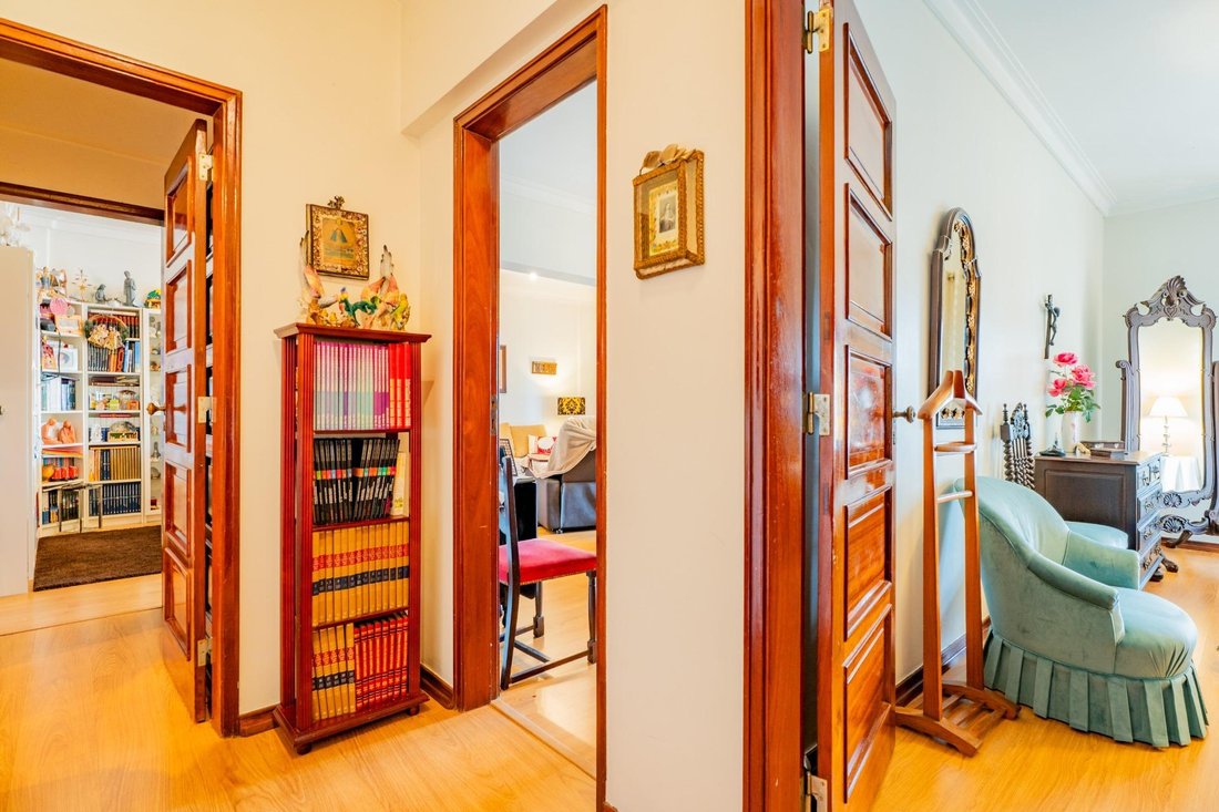 Apartment in Lumiar, Lisbon, Portugal 3 - 15613798
