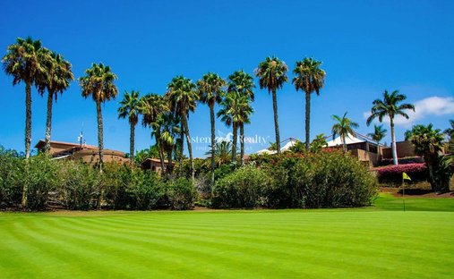 Villa in Los Cristianos, Canary Islands, Spain 1