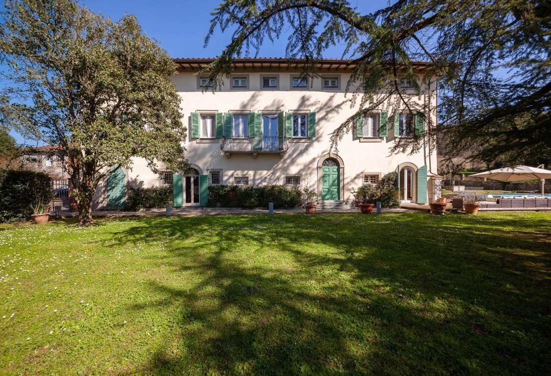 Historic Center, Lucca, Tuscany 2 - 15608367