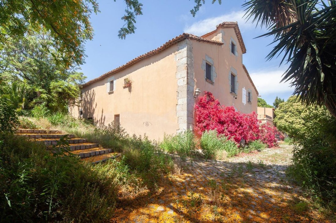 Country House in Cabrils, Catalonia, Spain 1 - 15608239